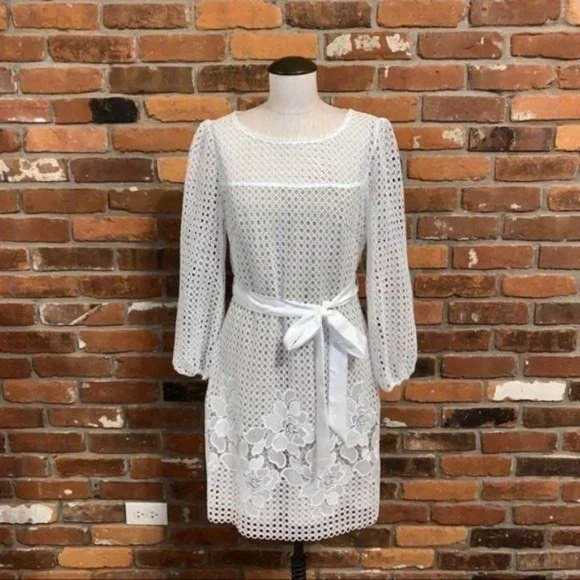 tan lace dress plus size Beige Lace Sleeveless Cocktail Sexy Curvy Shift Dress Women Plus Size –  Pineapple Clothing Staging main image 0